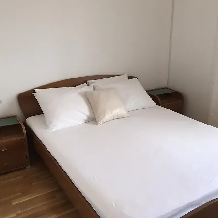 ゲストハウス ミシタ